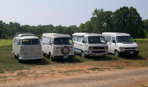 T1 Split, T2 Baywindow, T3 et T4, quatre générations de Transporter aménagés par Westfalia.